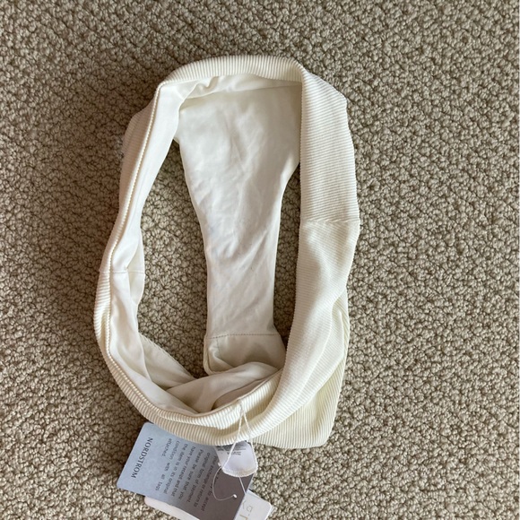 NEW L Space Veronica Ribbed Bikini Bottom Cream Size Medium Cheeky Style NWT - Picture 7 of 9